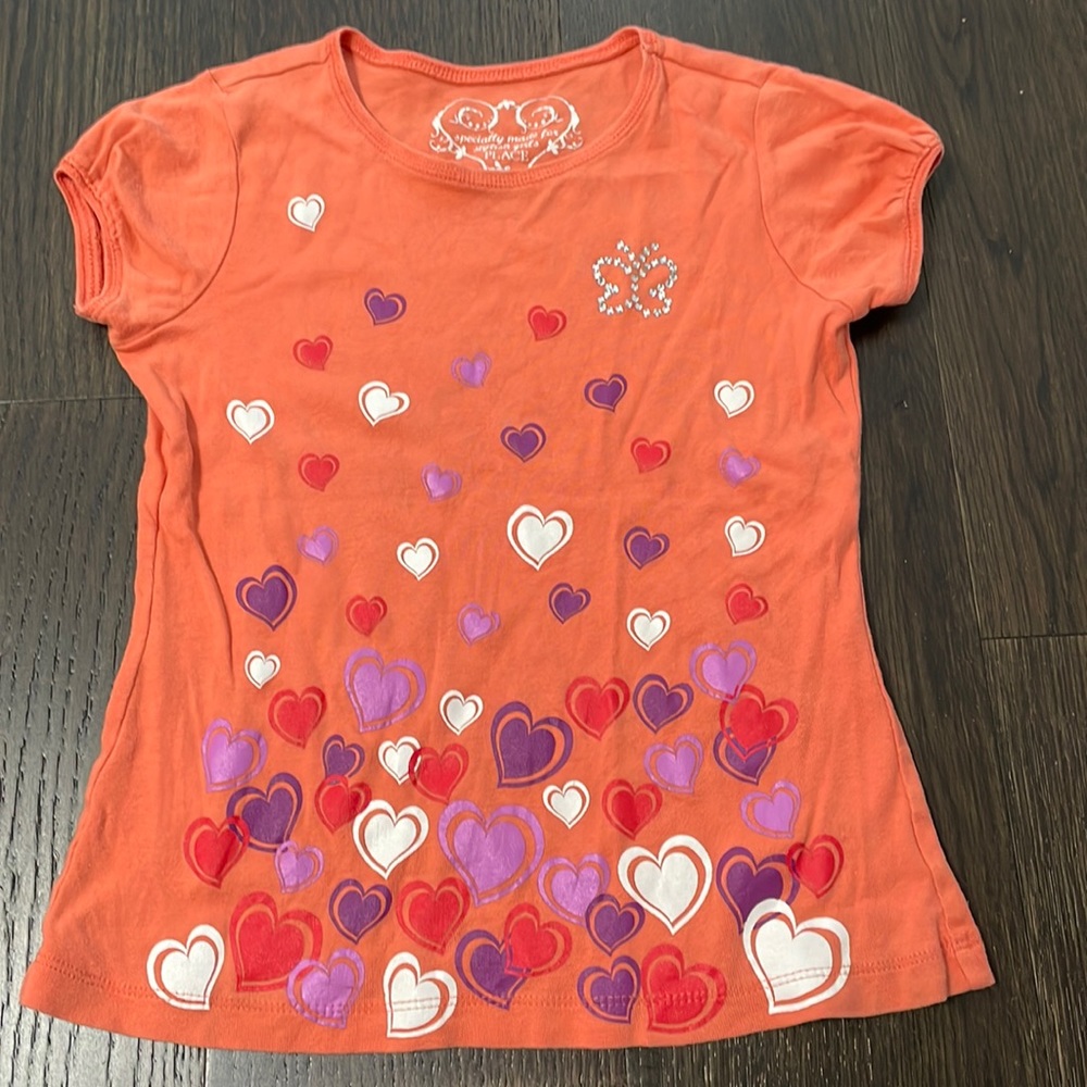 Place Butterfly and Hearts Short SleeveTop